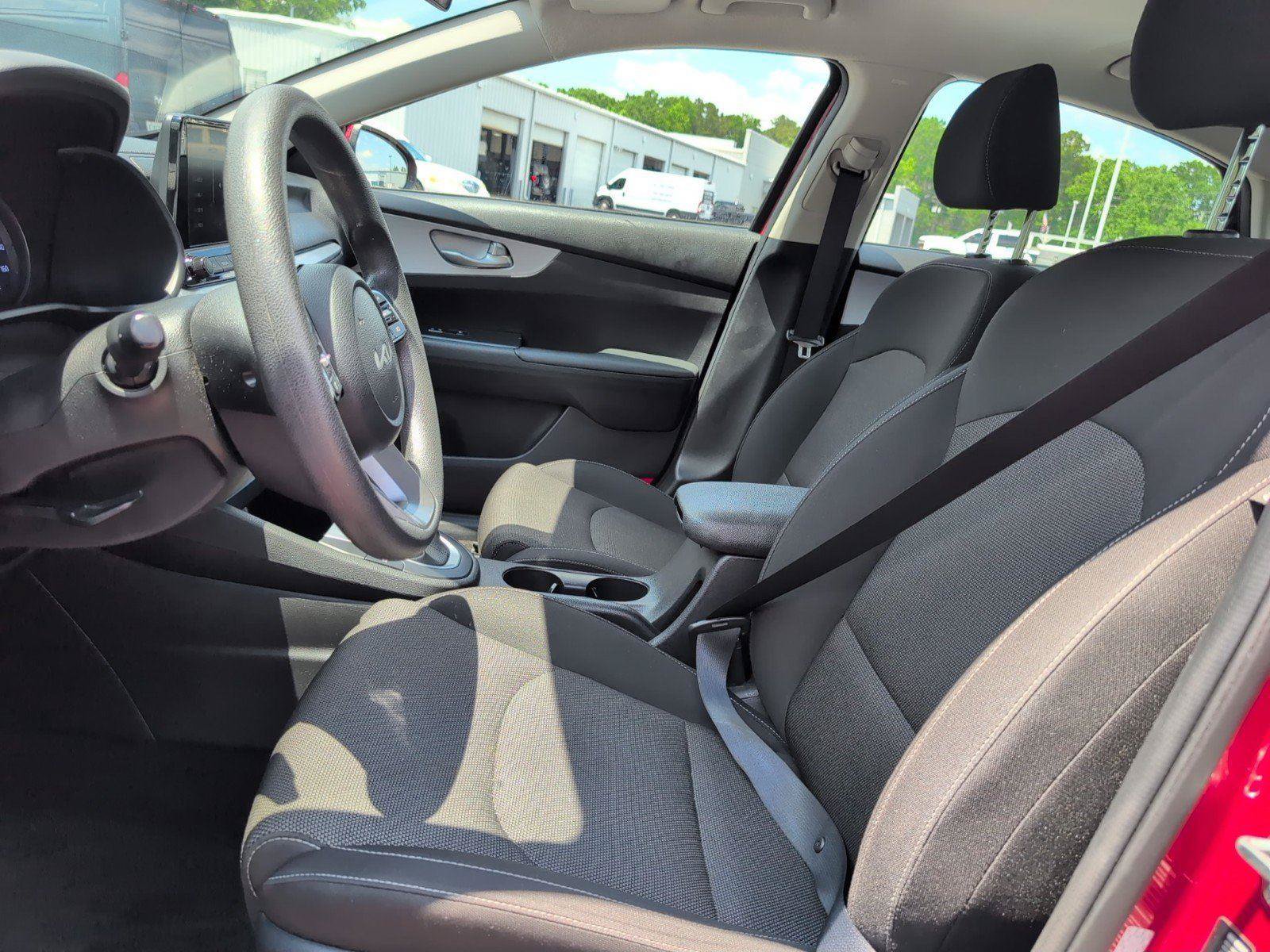 Used 2024 Kia Forte LXS FWD image 16