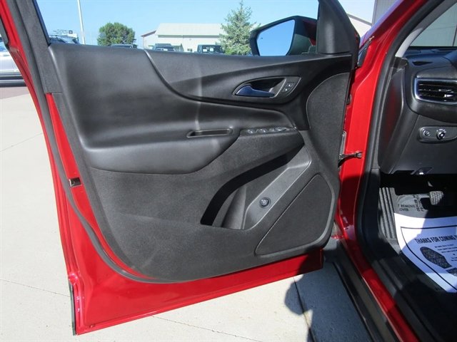 Used 2022 Chevrolet Equinox LT image 10