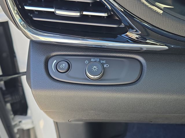 New 2026 Buick Envista Avenir image 24