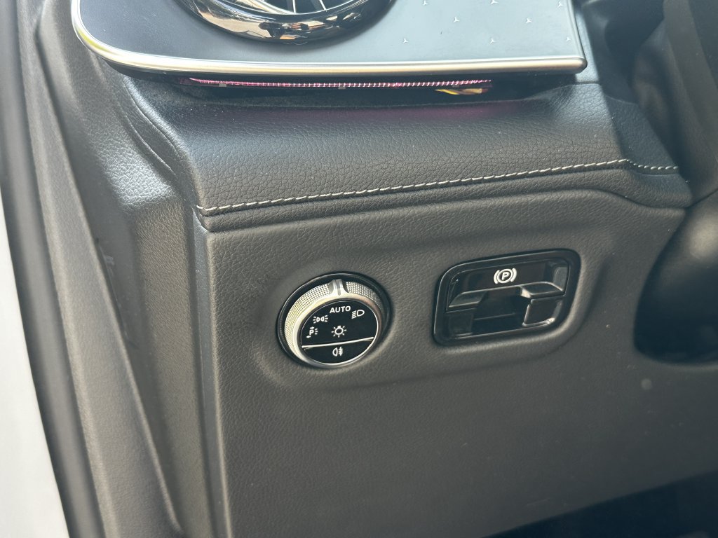 Certified 2023 Mercedes-Benz EQE 350+ SUV image 34