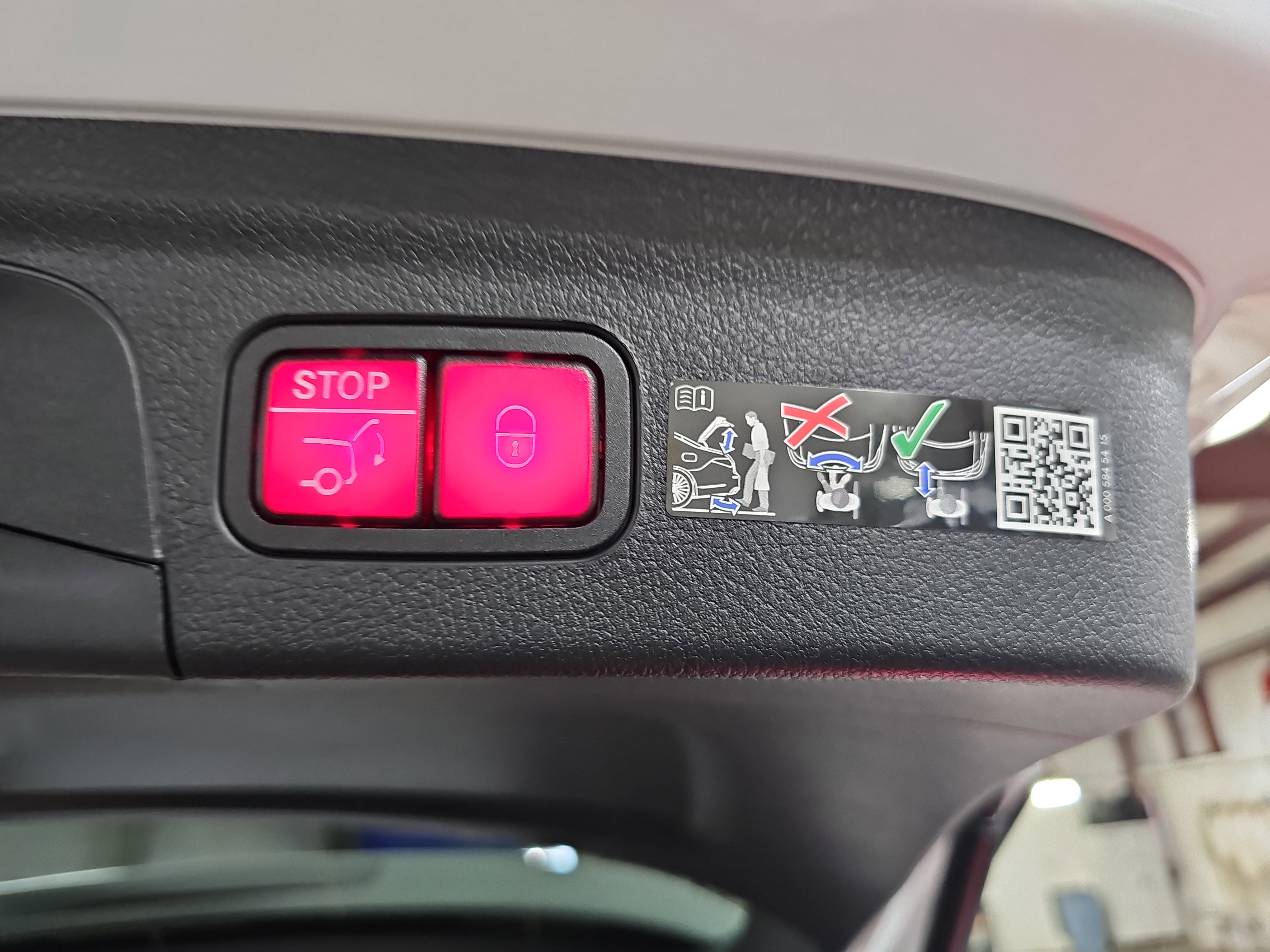 New 2026 Mercedes-Benz GLE 450 4MATIC image 13