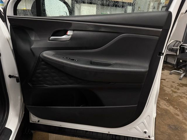 Used 2023 Hyundai Santa Fe XRT w/ Cargo Package image 16