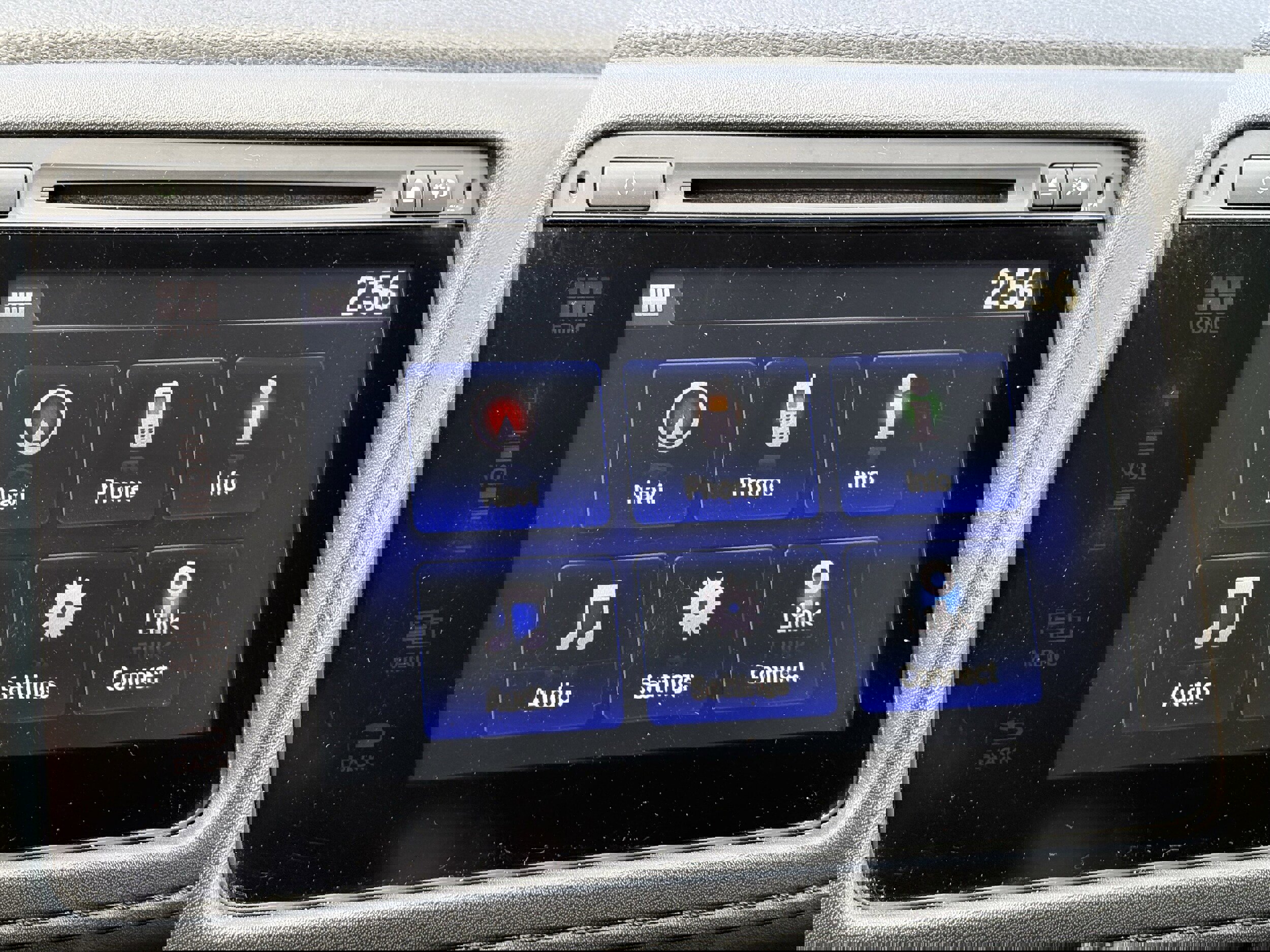 Used 2018 Honda HR-V EX-L image 22