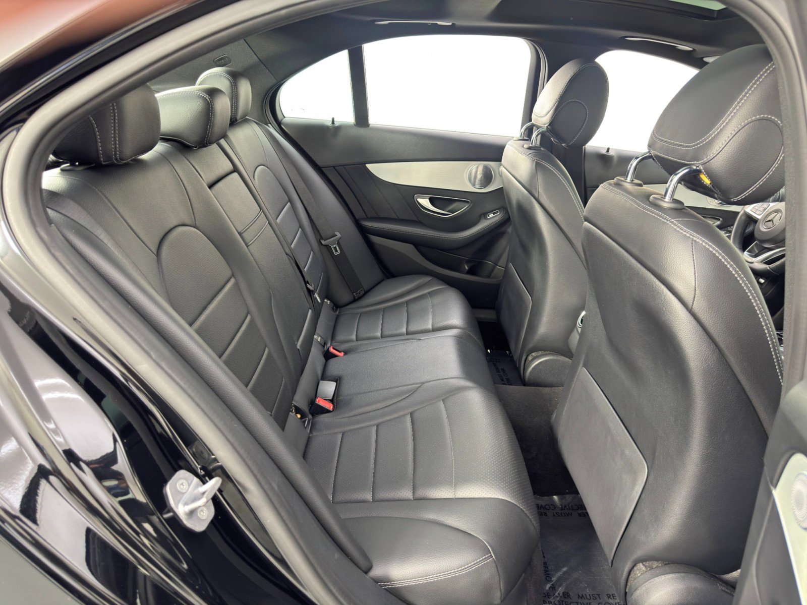 Used 2018 Mercedes-Benz C 300 Sedan image 37