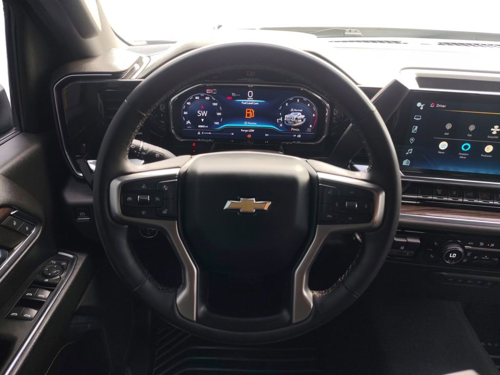 Used 2024 Chevrolet Silverado 3500 LT w/ Convenience Package RWD image 21