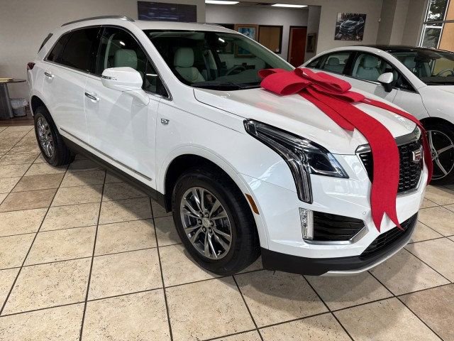 Used 2021 Cadillac XT5 Premium Luxury w/ LPO, Floor Liner Package image 3