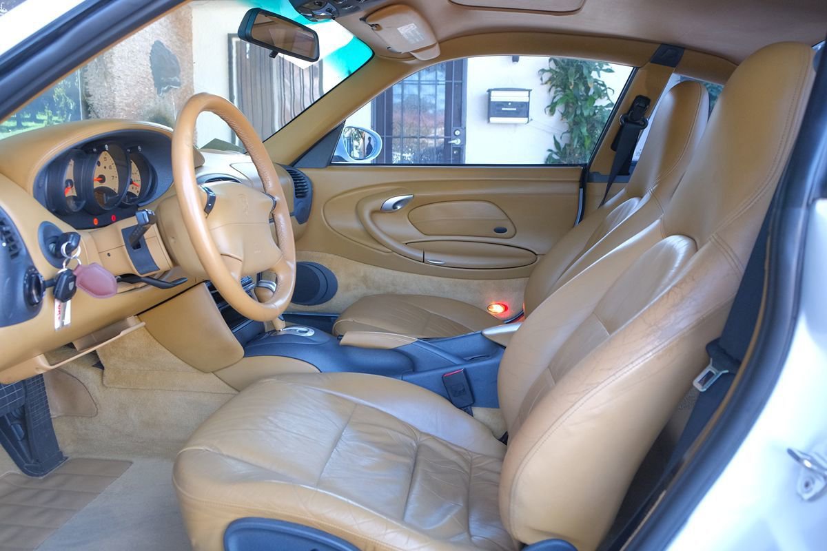 Used 1999 Porsche 911 Carrera RWD image 12
