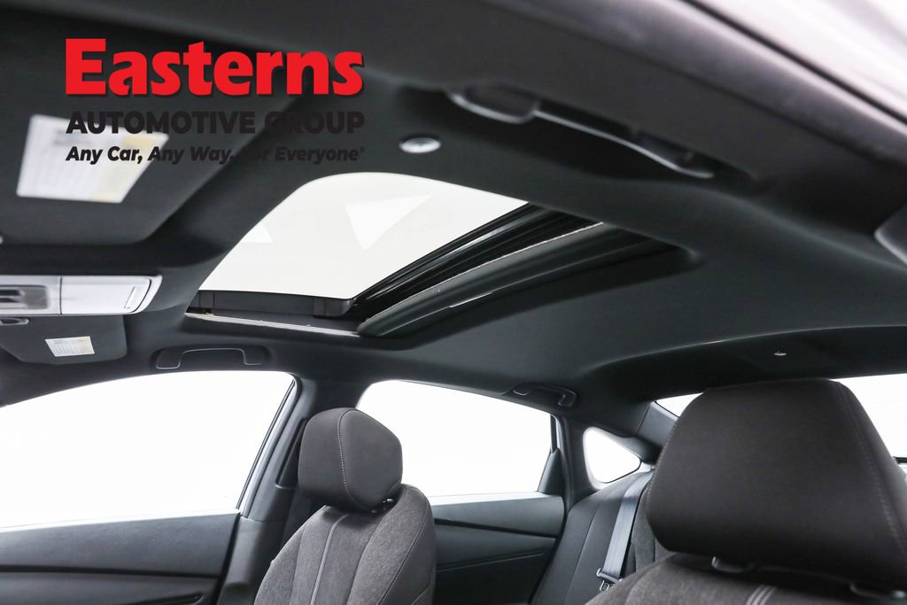 Used 2024 Honda Accord Sport image 32