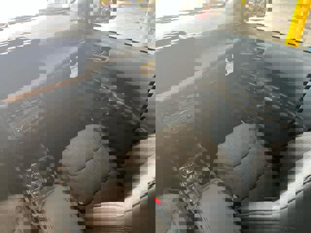 New 2025 Ford Maverick XLT w/ XLT Luxury Package image 10