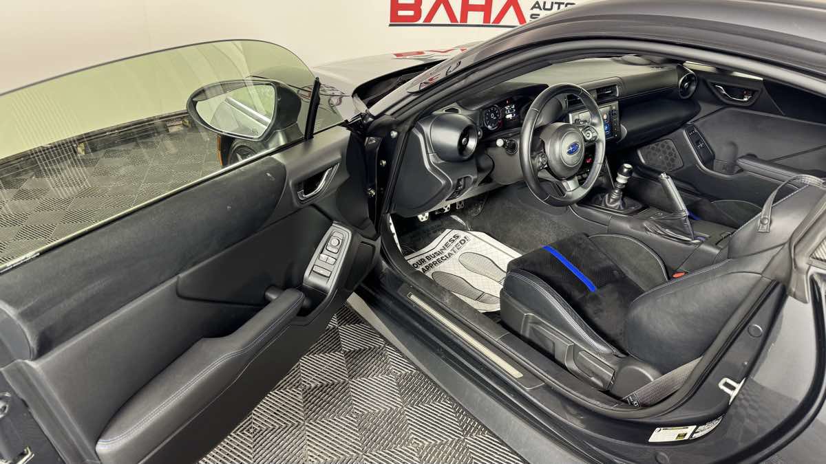Used 2024 Subaru BRZ tS RWD image 14