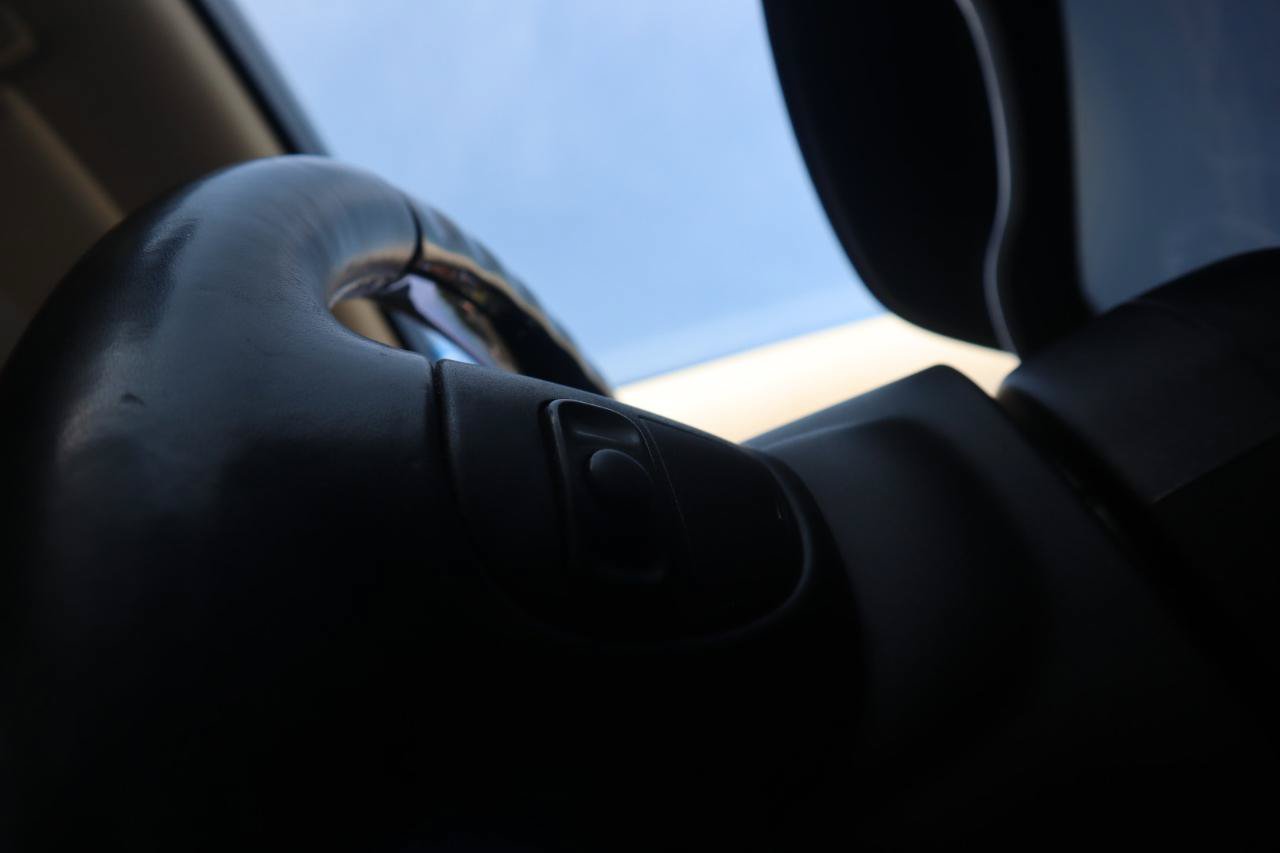 Used 2015 Chrysler 300 C w/ Light Group RWD image 63