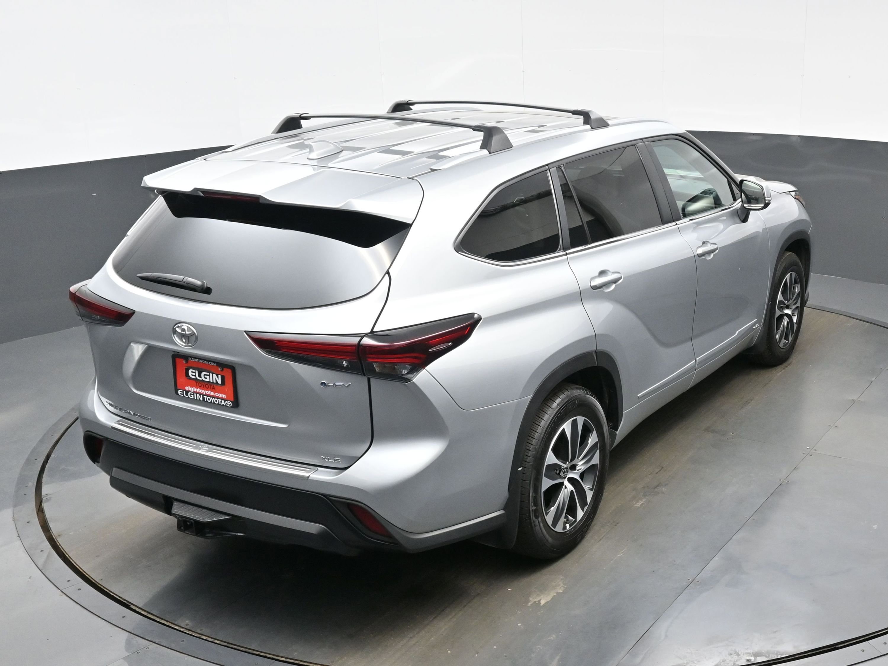 Used 2025 Toyota Highlander XLE AWD/4WD image 41