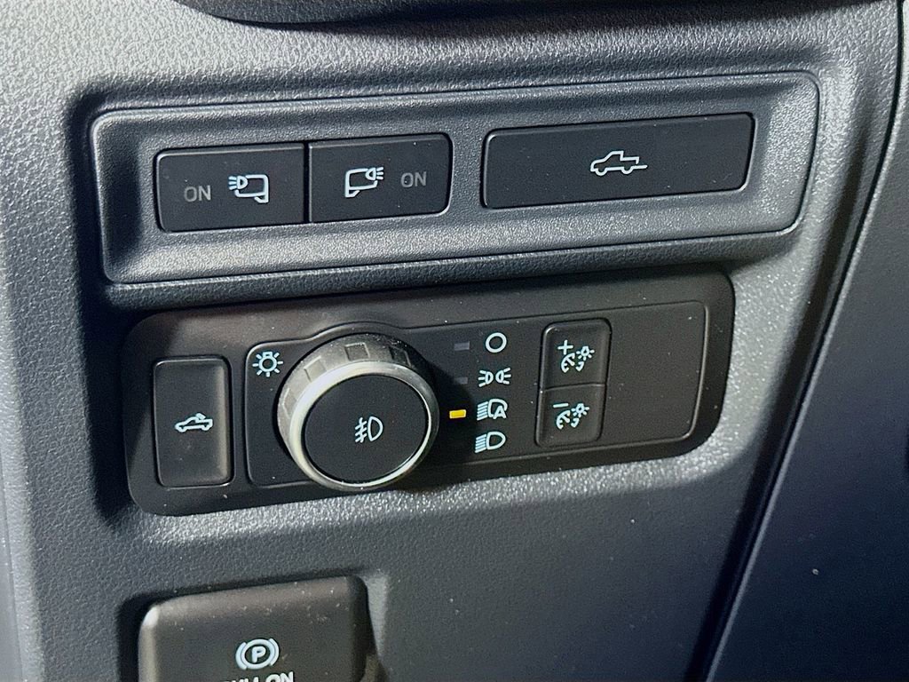 Used 2021 Ford F150 XLT w/ Equipment Group 302A High image 21