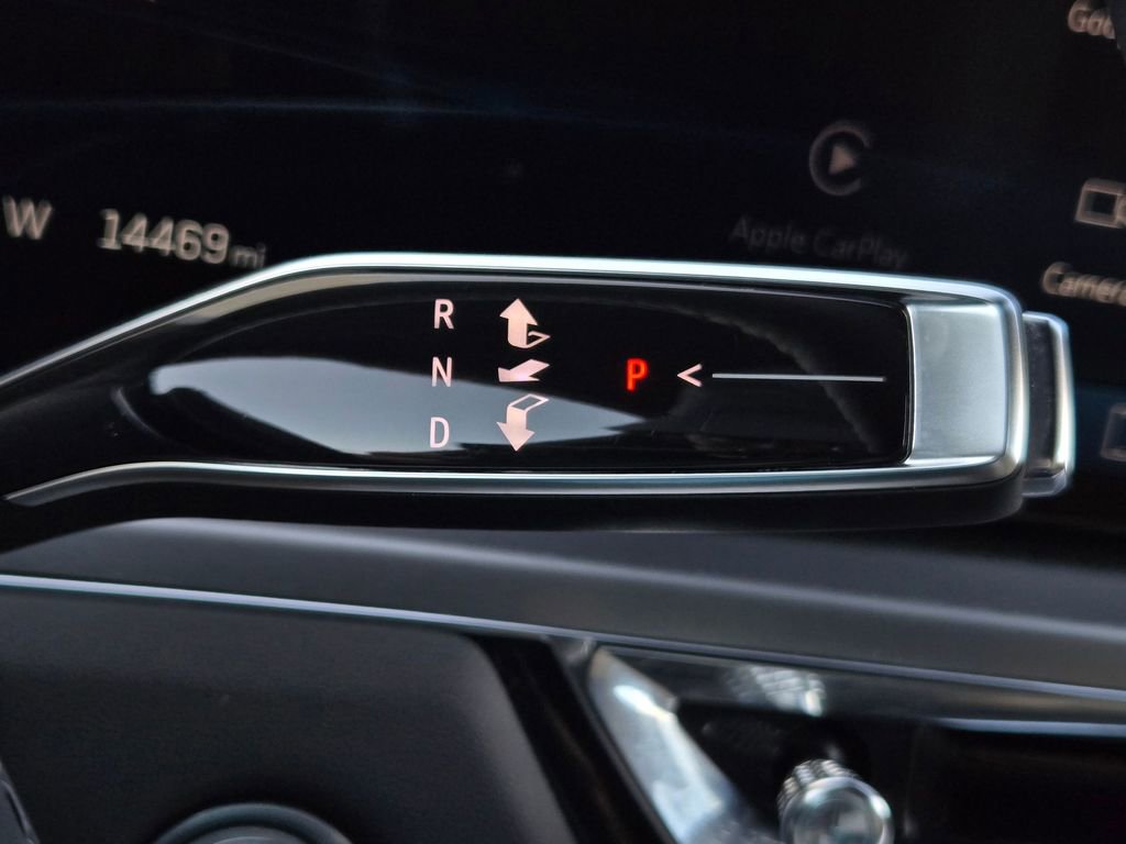 Certified 2024 Cadillac Lyriq Luxury w/ Nappa Leather Package image 24