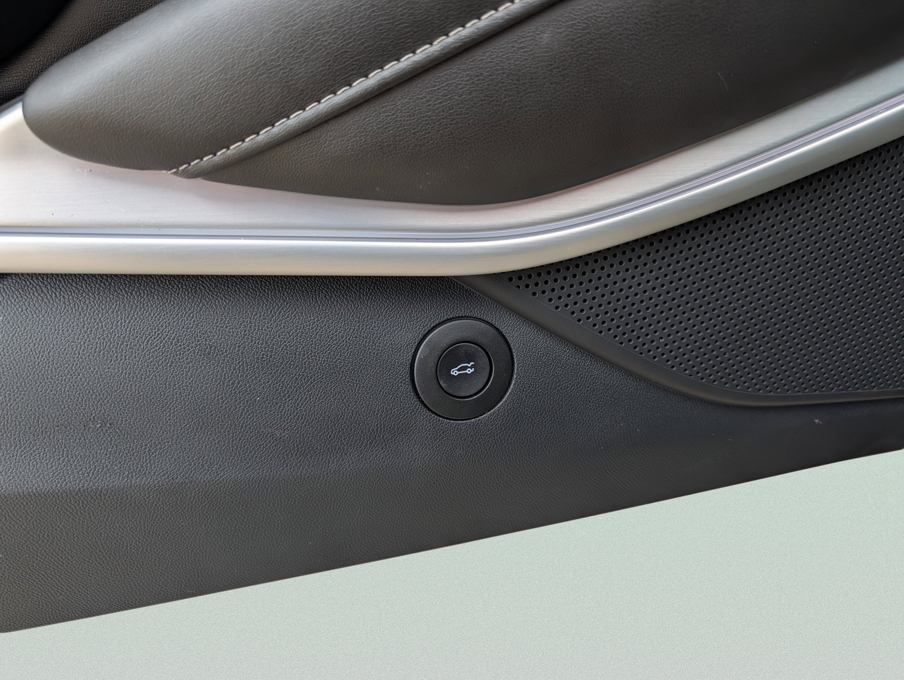 Used 2024 Chevrolet Camaro SS image 16