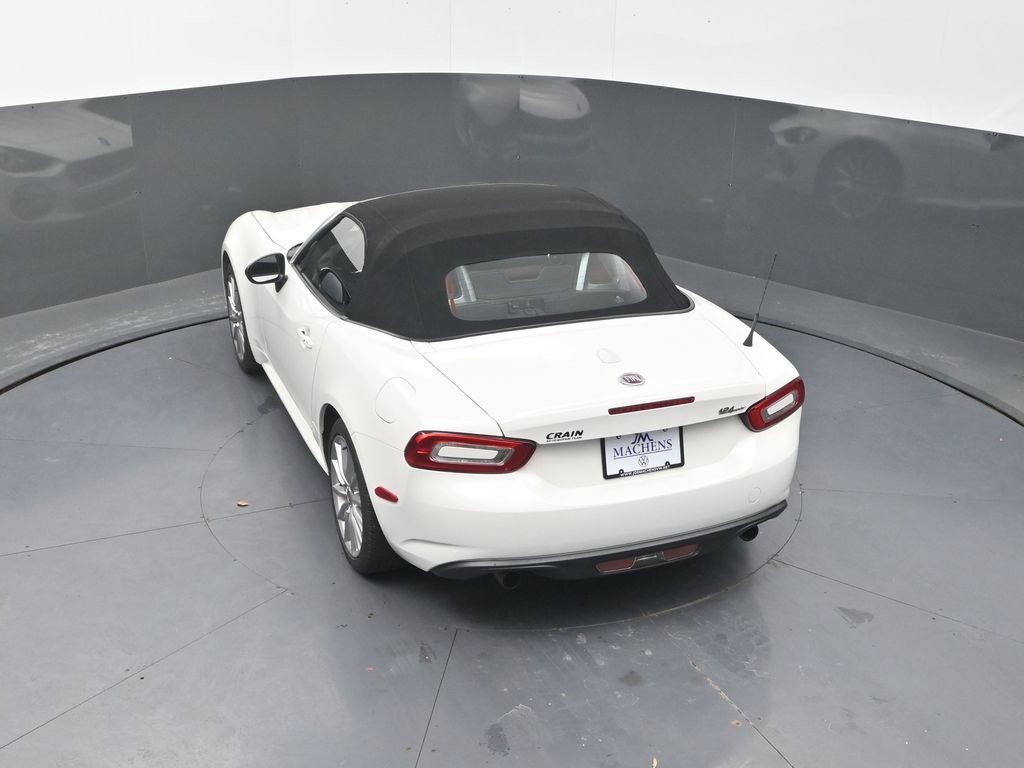 Used 2019 FIAT 124 Spider Lusso w/ Navigation & Sound Group RWD image 19