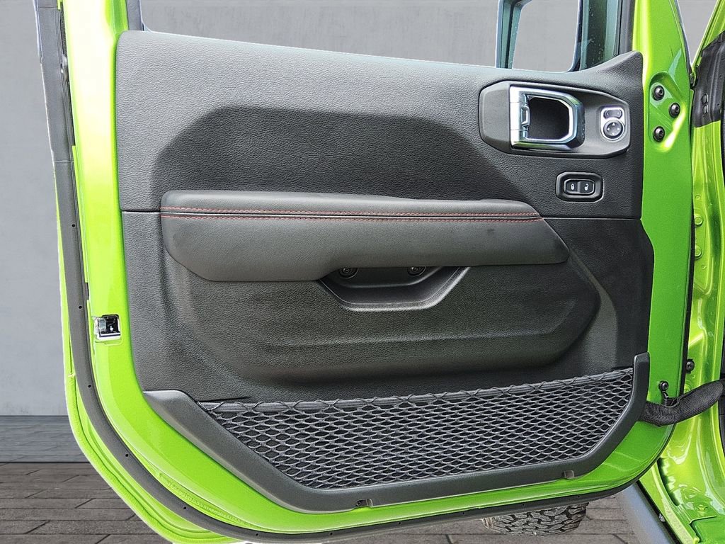 New 2025 Jeep Wrangler Unlimited Rubicon w/ XTREMEE 35" Tire Package image 17