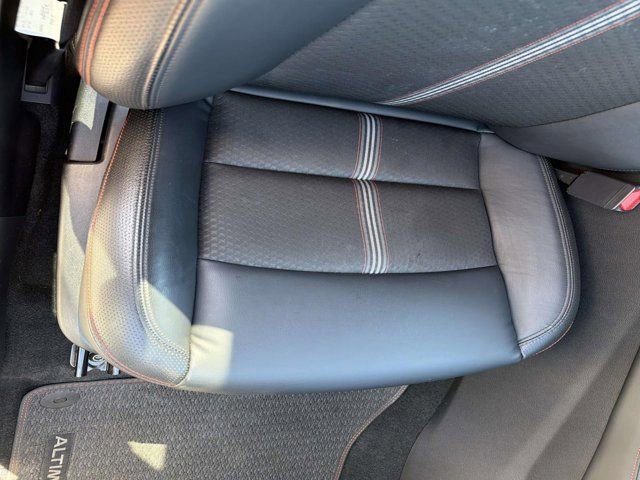 Used 2023 Nissan Altima 2.5 SR image 16