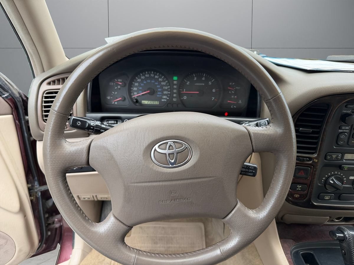 Used 2001 Toyota Land Cruiser w/ Convenience Pkg AWD/4WD image 19