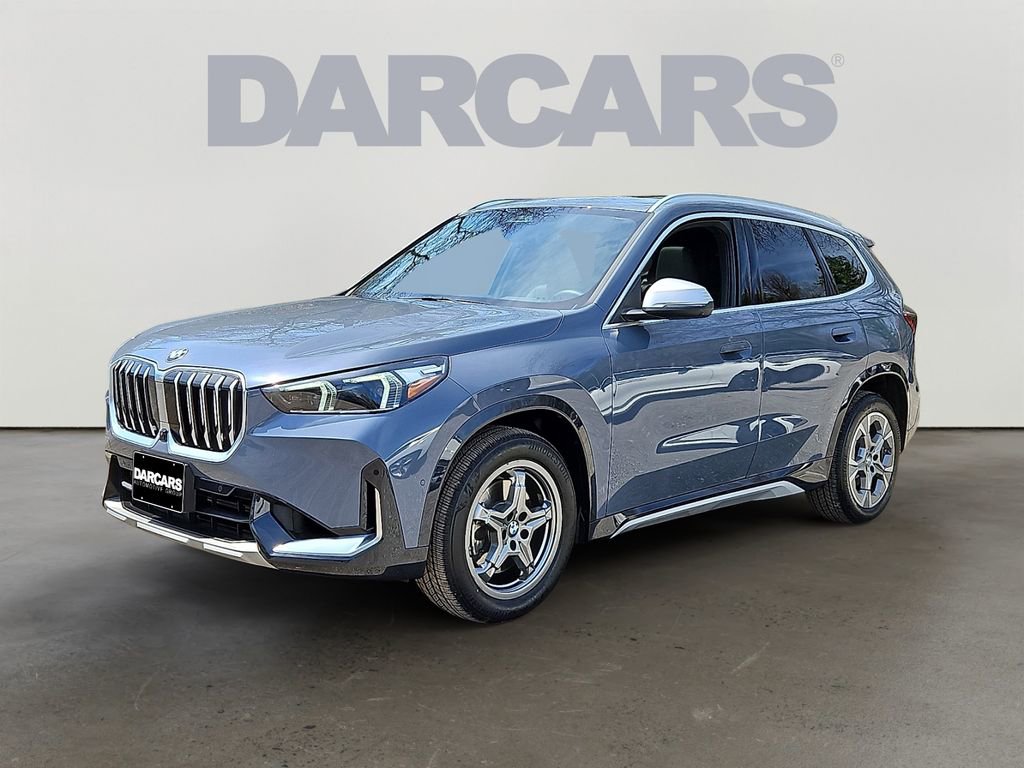 Certified 2023 BMW X1 xDrive28i w/ Premium Package image 3
