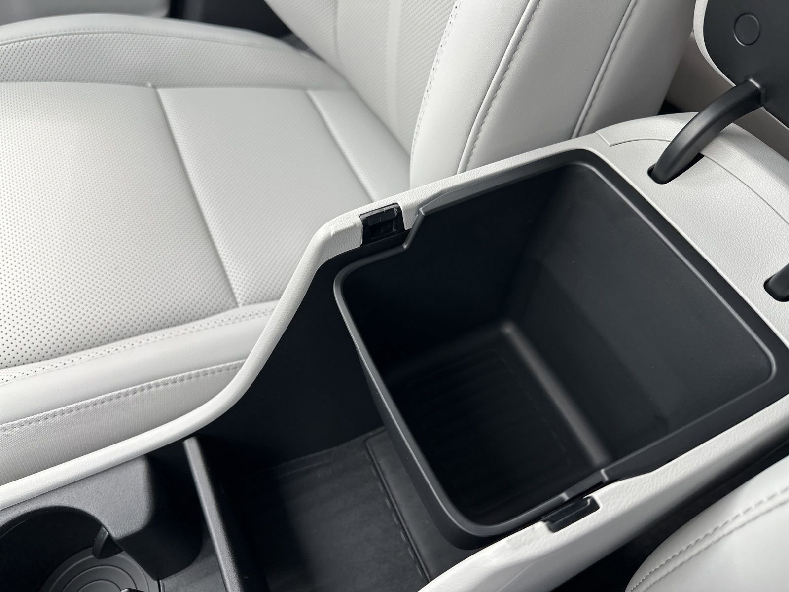 New 2026 Hyundai Kona SEL Premium AWD/4WD image 58