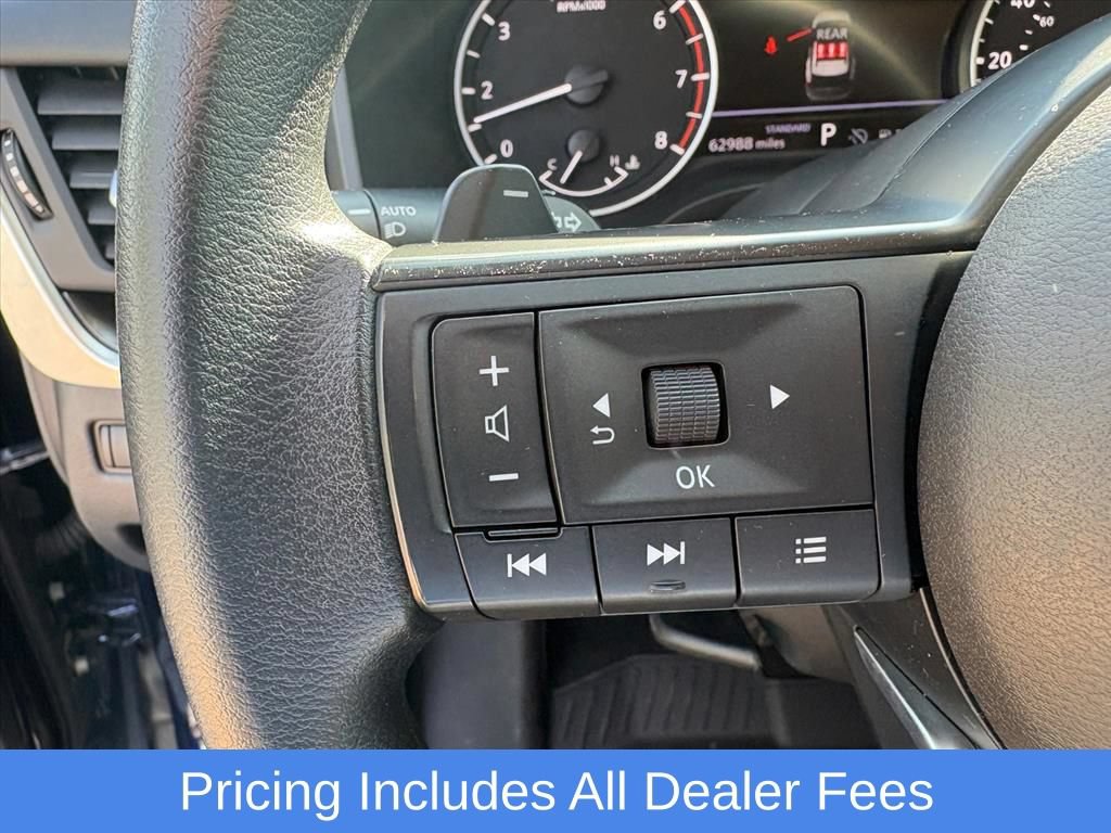Certified 2024 Nissan Rogue SV FWD image 13