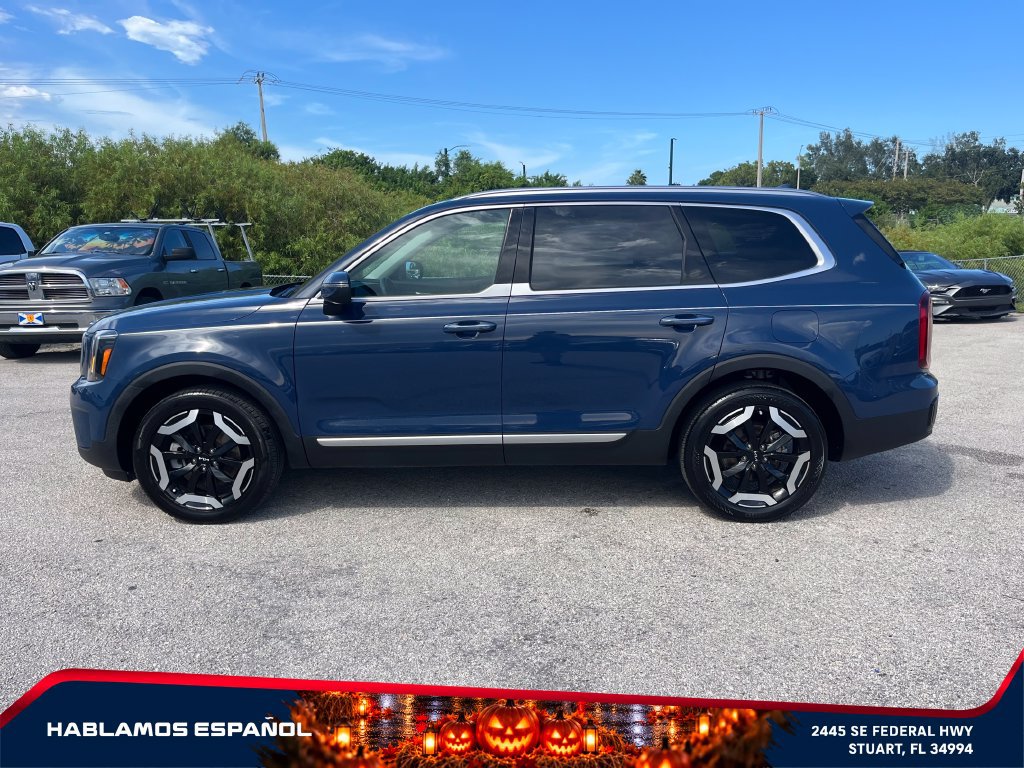 Used 2024 Kia Telluride S FWD image 8