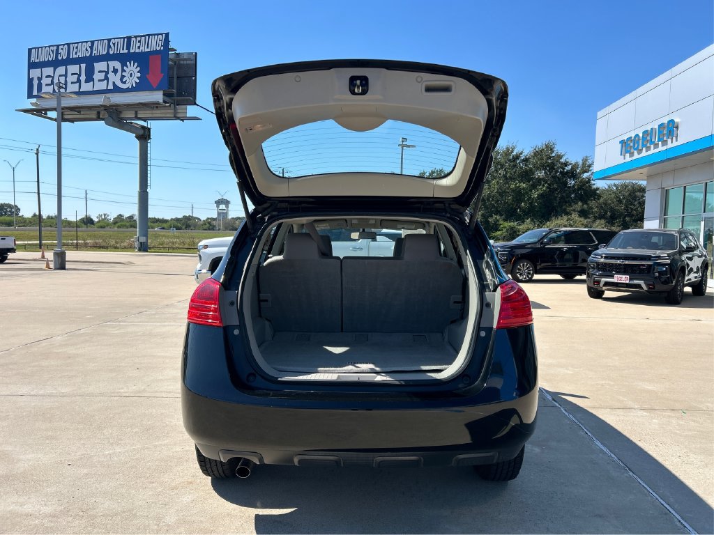 Used 2014 Nissan Rogue S FWD image 11