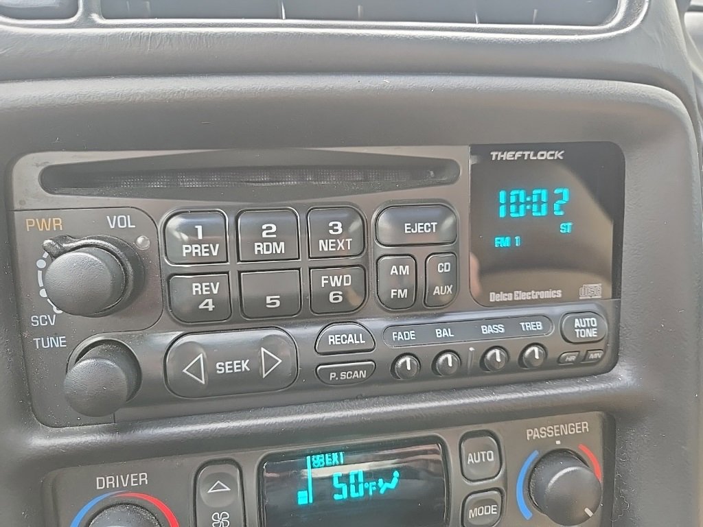 Used 2003 Chevrolet Corvette Convertible w/ Preferred Equipment Group1 image 49