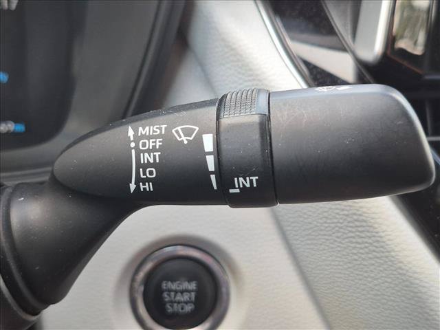 Used 2021 Toyota Corolla SE FWD image 6