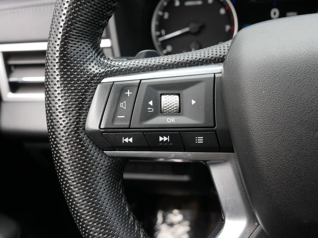 Used 2023 Mitsubishi Outlander SE AWD/4WD image 23