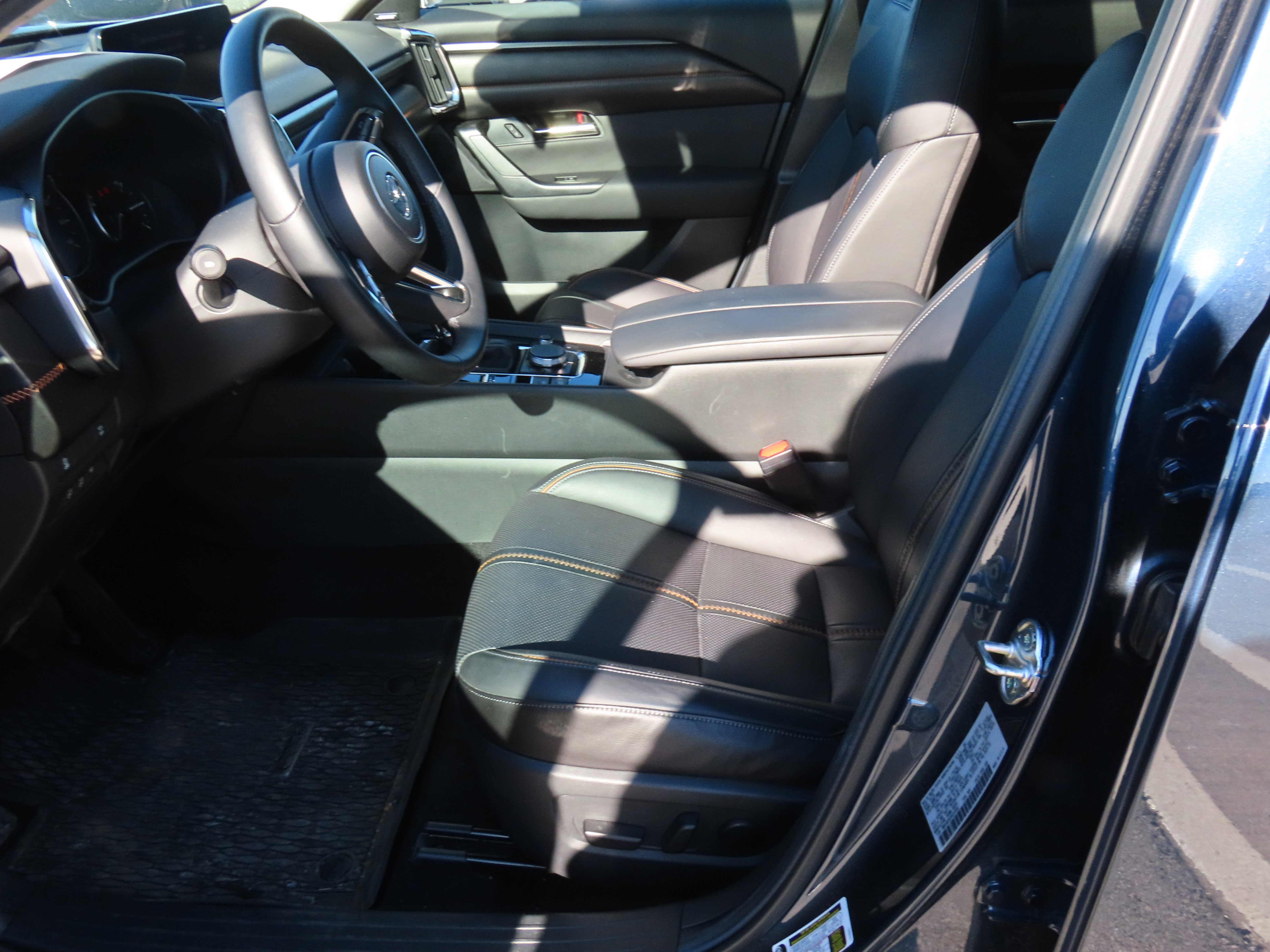 Used 2025 MAZDA CX-50 AWD 2.5 S w/ Premium Plus Pkg image 39