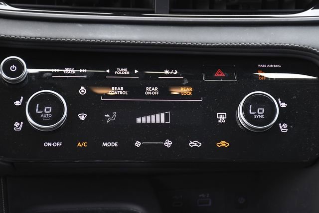 Used 2023 INFINITI QX60 Luxe image 16