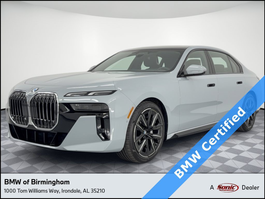 Certified 2026 BMW 740i RWD image 1