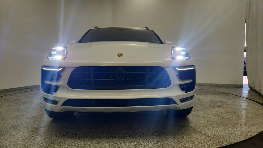 Used 2017 Porsche Macan GTS AWD/4WD image 10