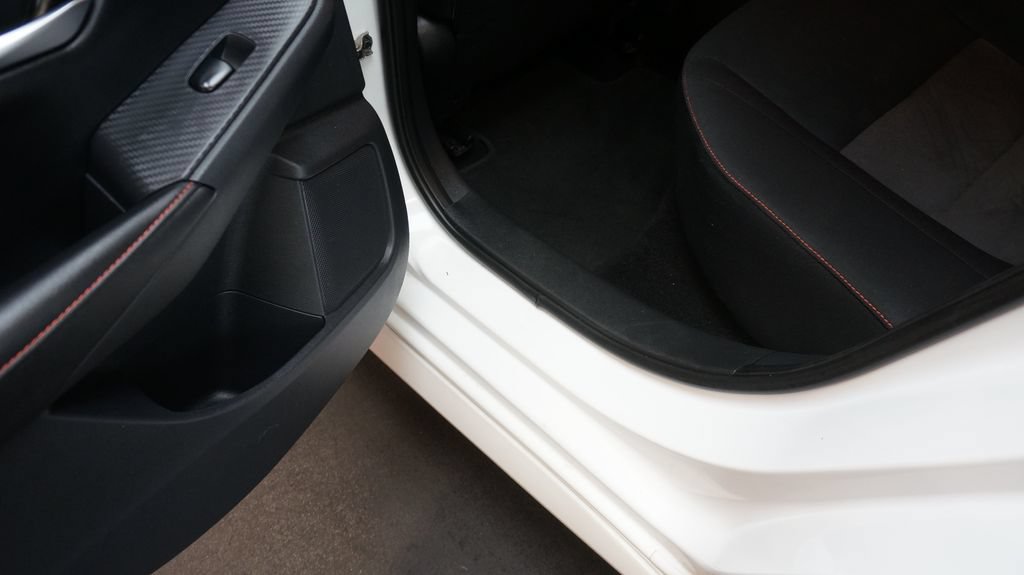 Used 2024 Nissan Sentra SR FWD image 39