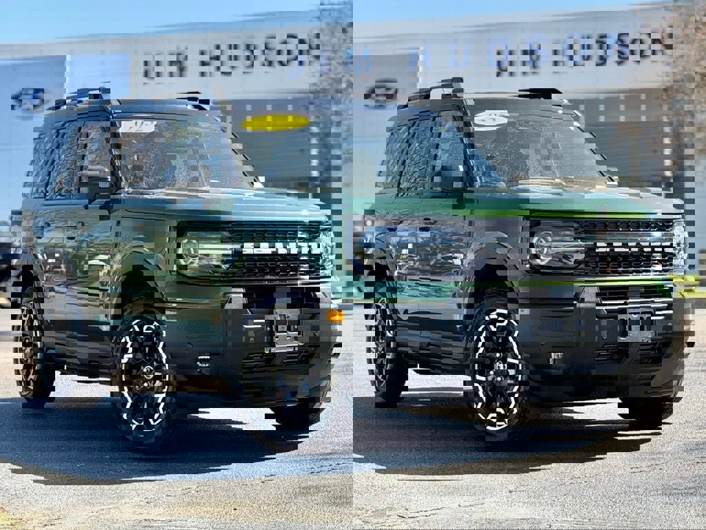 Certified 2025 Ford Bronco Sport Outer Banks w/ Outer Banks Tech Package+ image 2