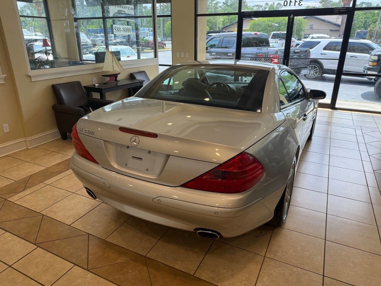 Used 2005 Mercedes-Benz SL 500 image 5