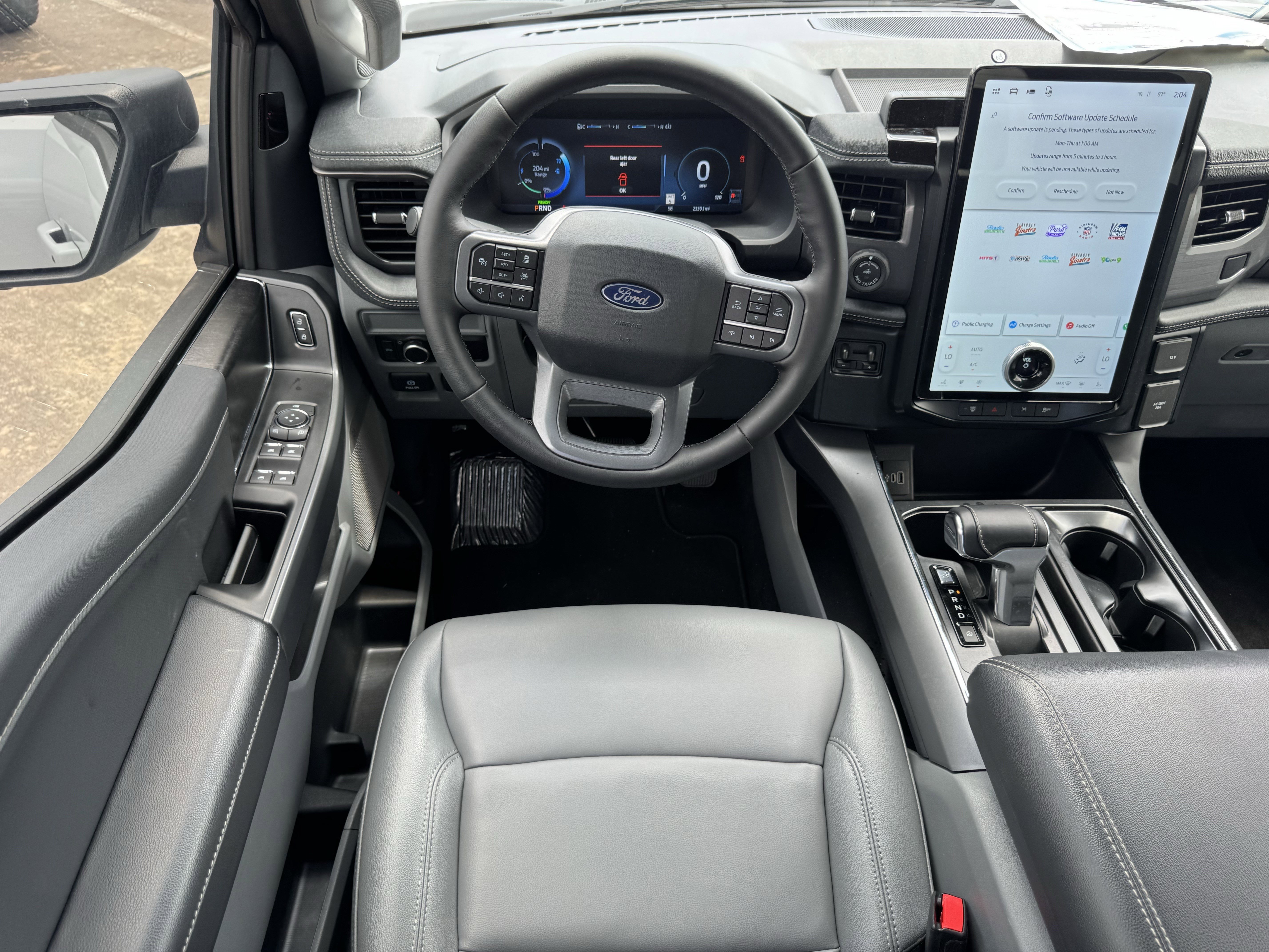 New 2025 Ford F150 Lightning Flash AWD/4WD image 14