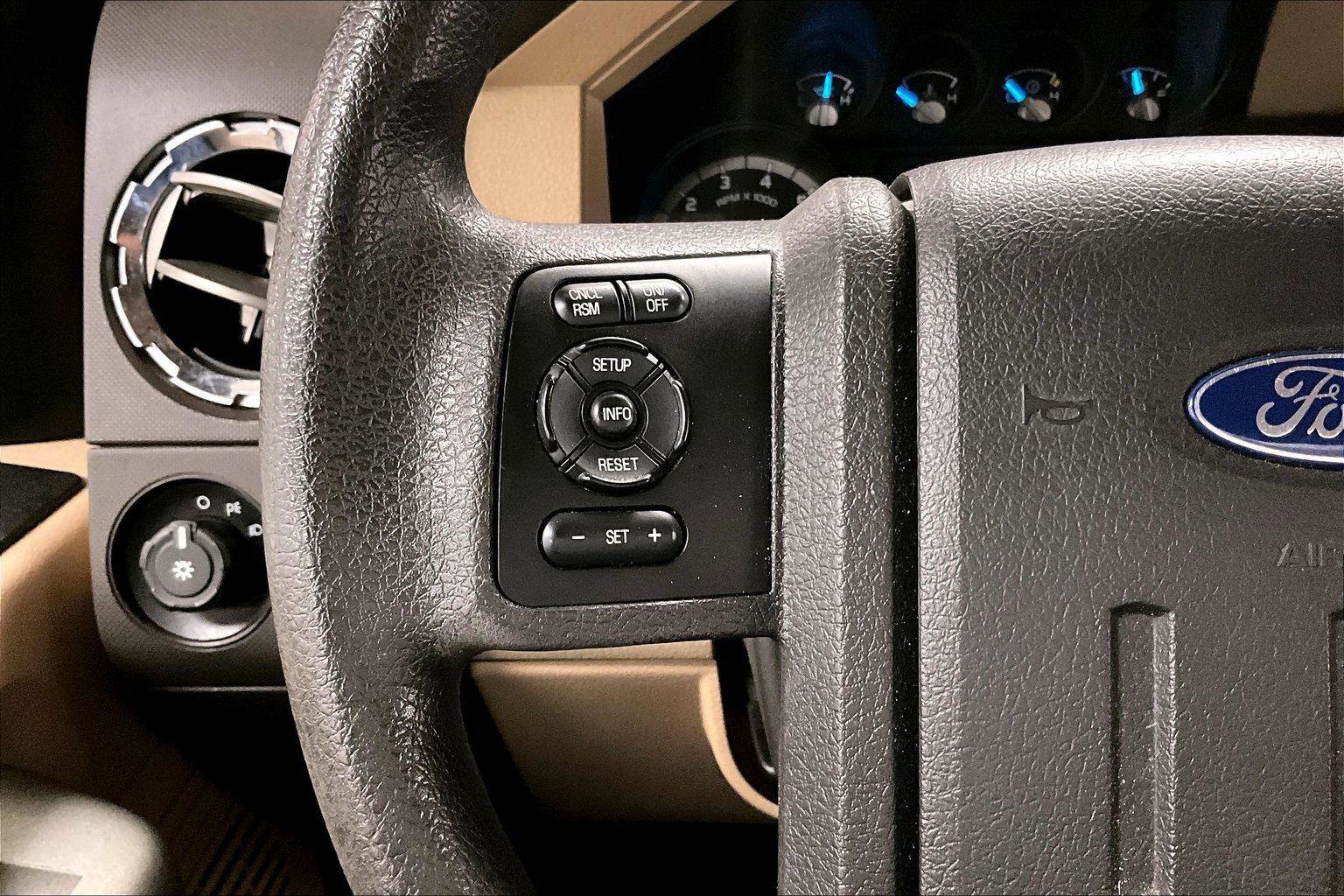 Used 2011 Ford F250 XLT w/ Camper Pkg image 17