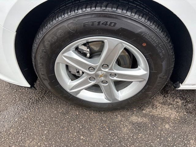 Used 2024 Chevrolet Malibu LS w/ Driver Confidence Package image 42