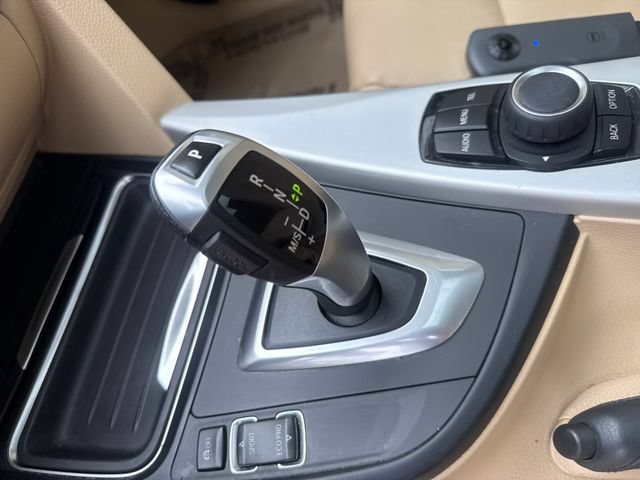 Used 2013 BMW 328i Sedan RWD image 17