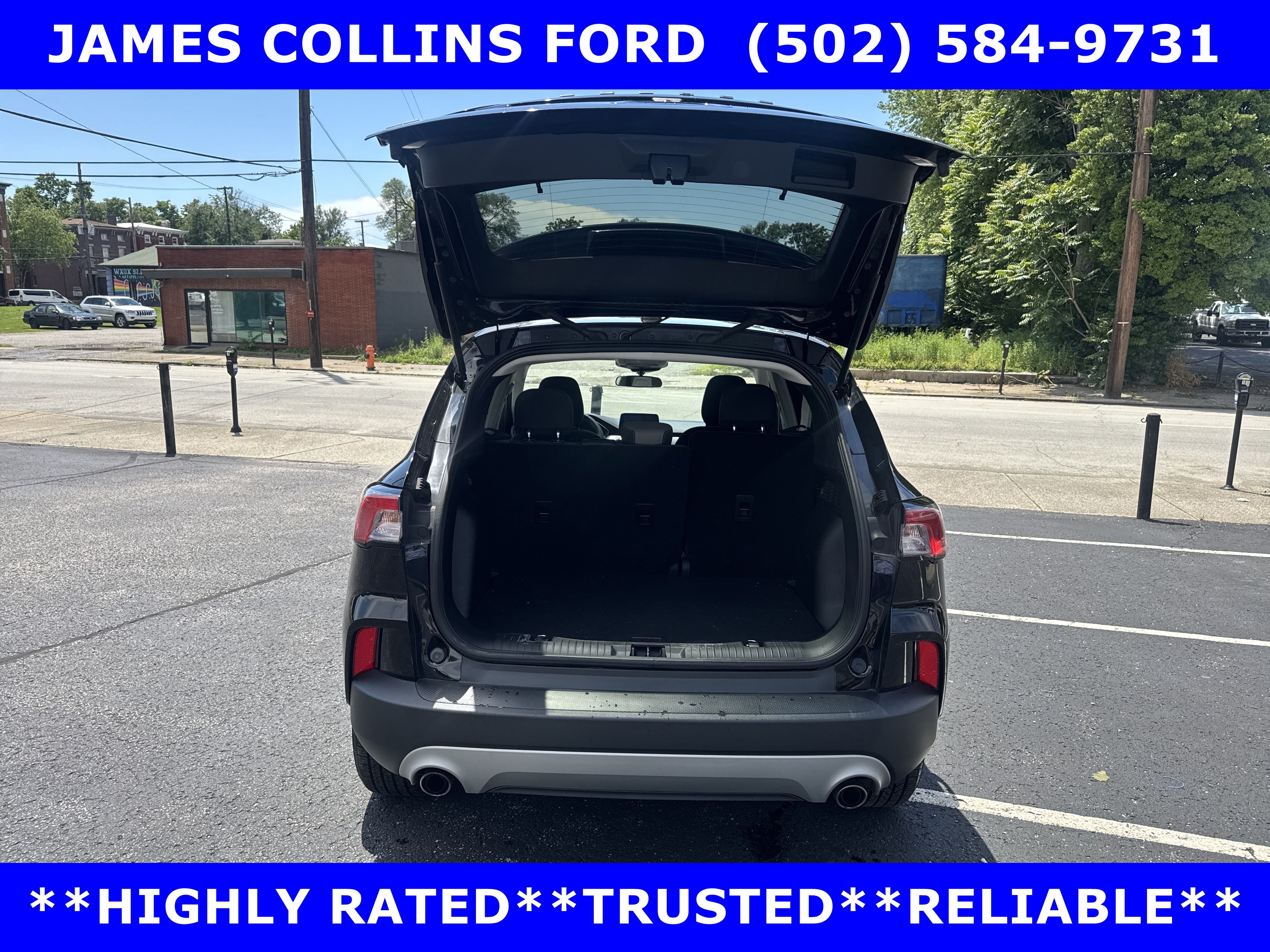 Used 2022 Ford Escape SE w/ Cold Weather Package AWD/4WD image 15
