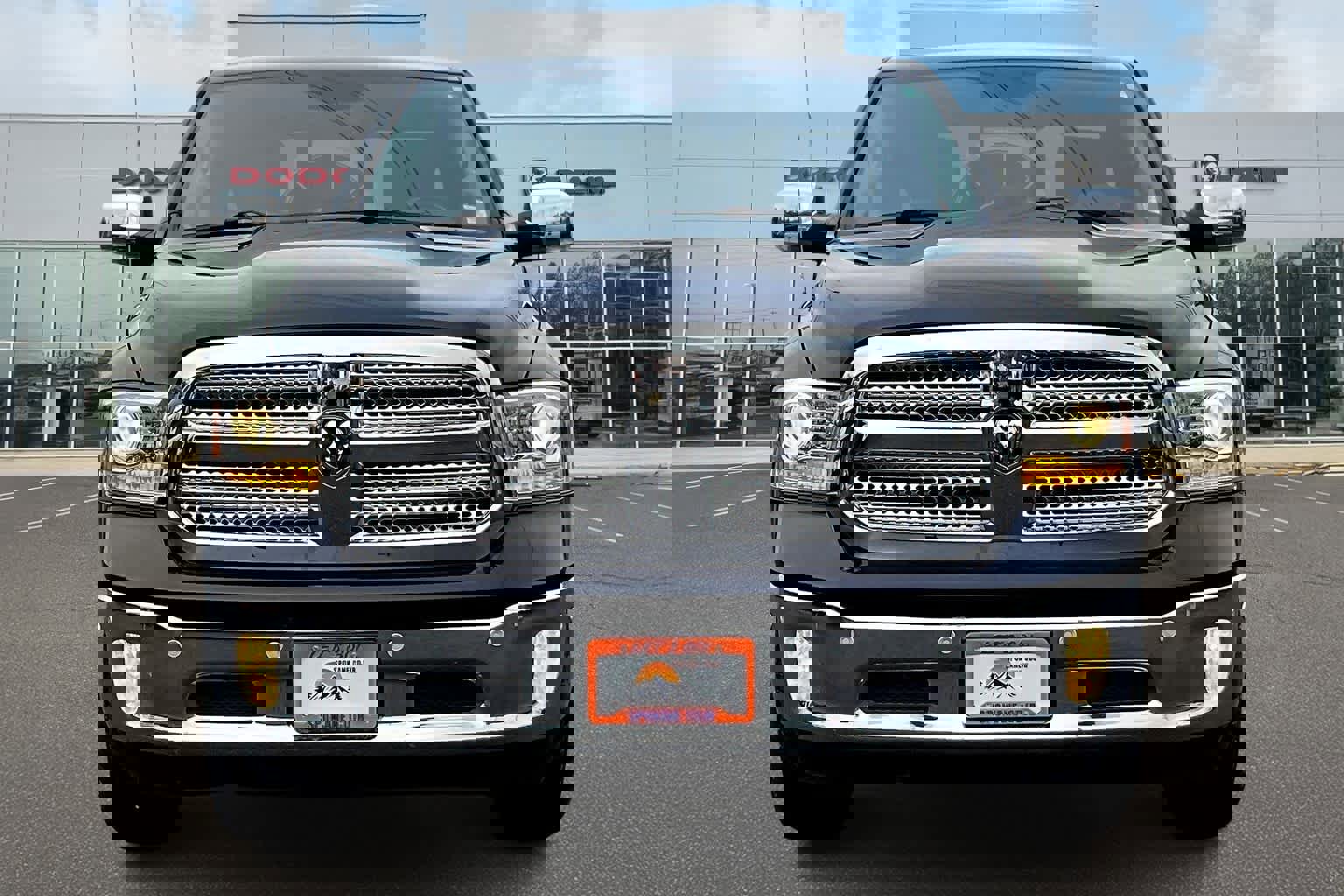 Used 2016 RAM 1500 Laramie w/ Convenience Group image 6