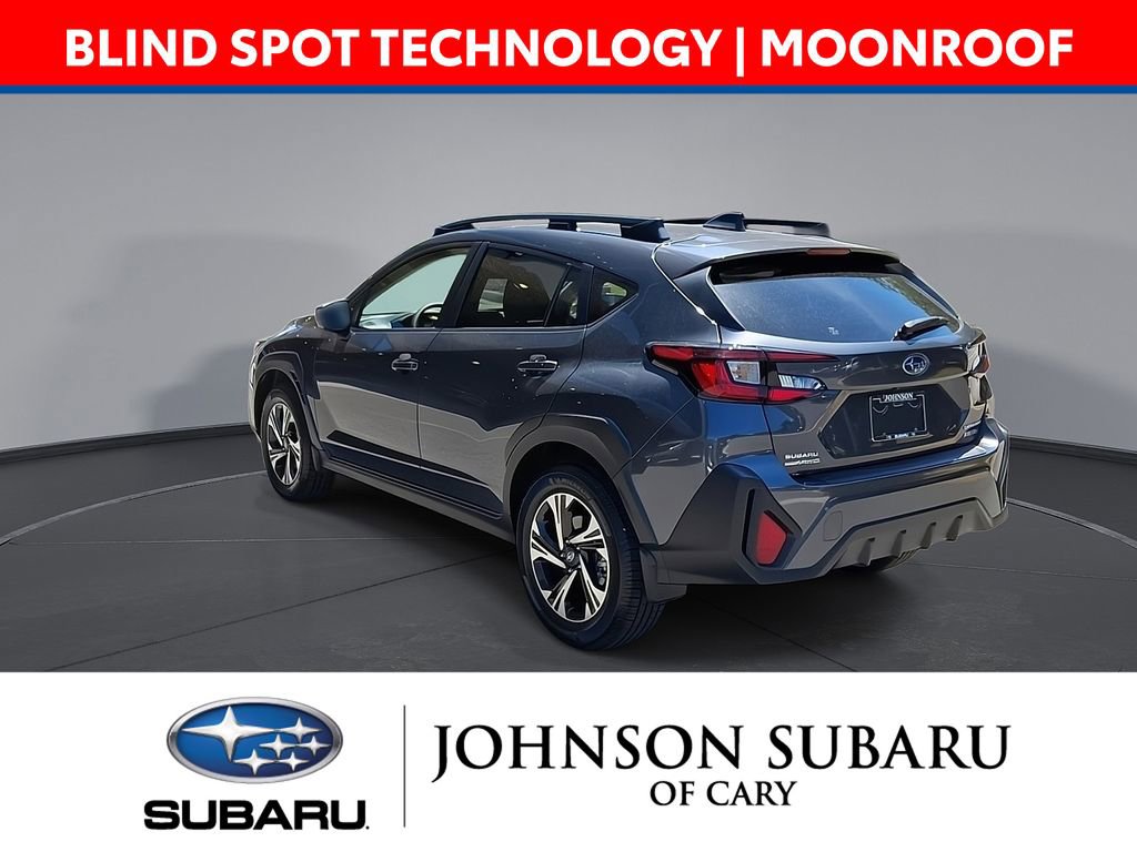 Used 2024 Subaru Crosstrek 2.0i Premium AWD/4WD image 2