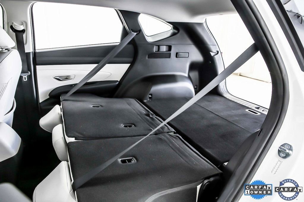 Used 2025 Hyundai Tucson SE image 37