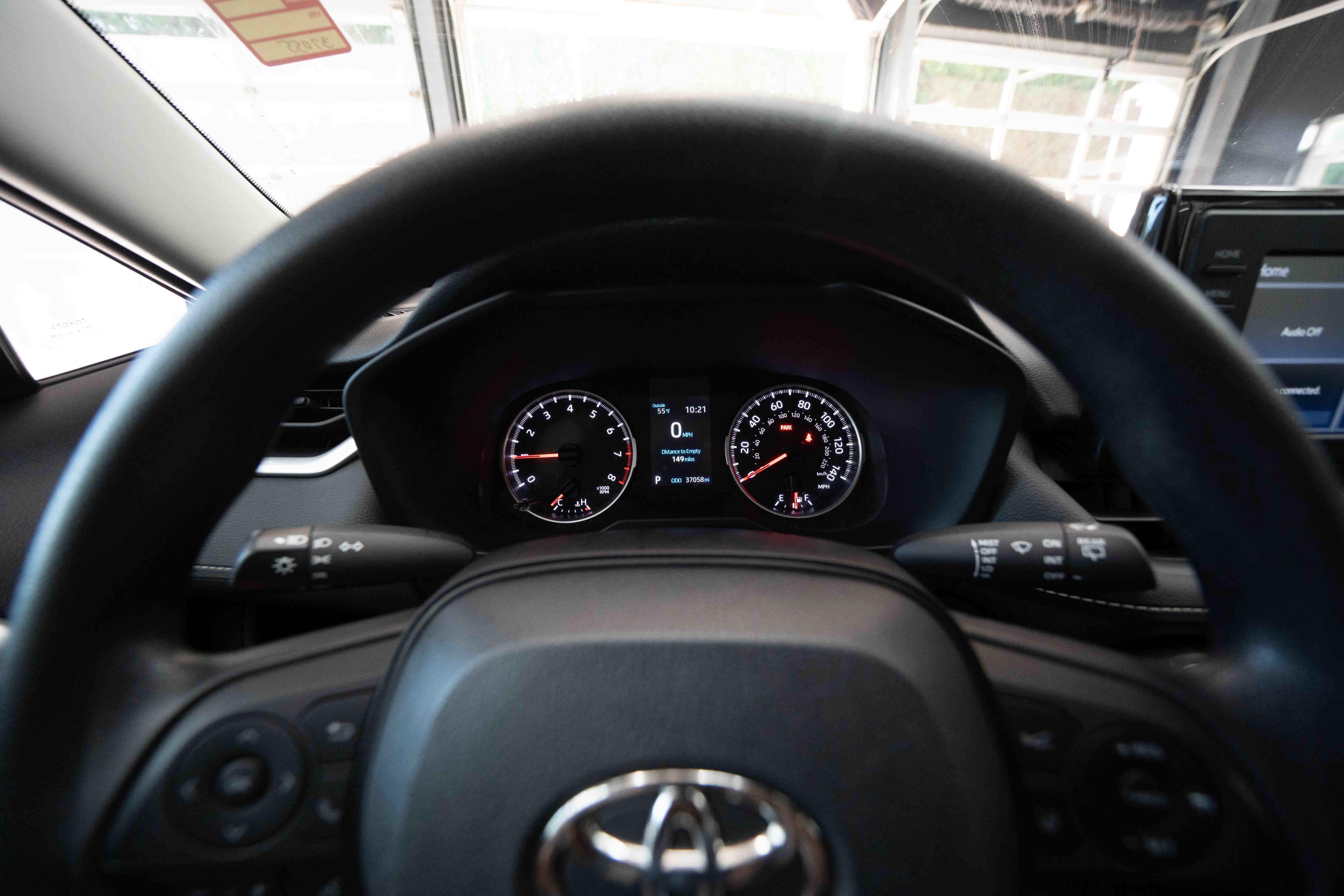 Used 2022 Toyota RAV4 LE AWD/4WD image 15