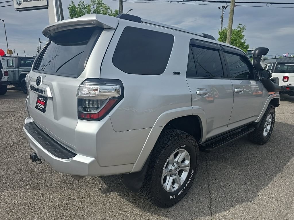 Used 2021 Toyota 4Runner SR5 Premium AWD/4WD image 3