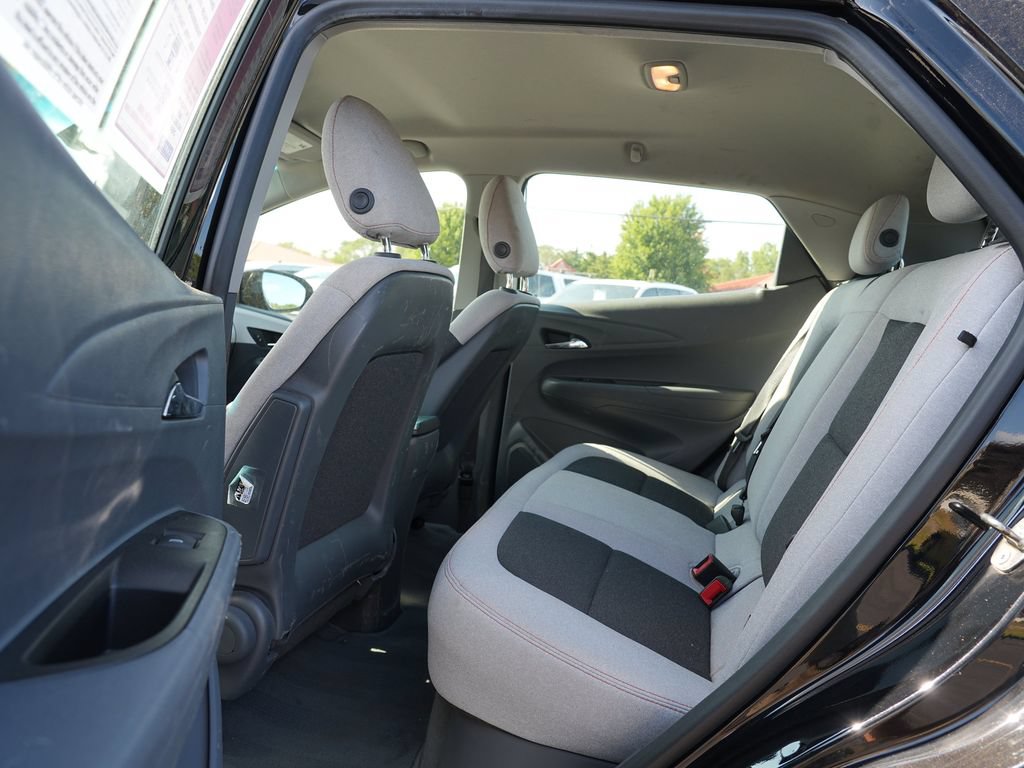 Used 2018 Chevrolet Bolt LT FWD image 18