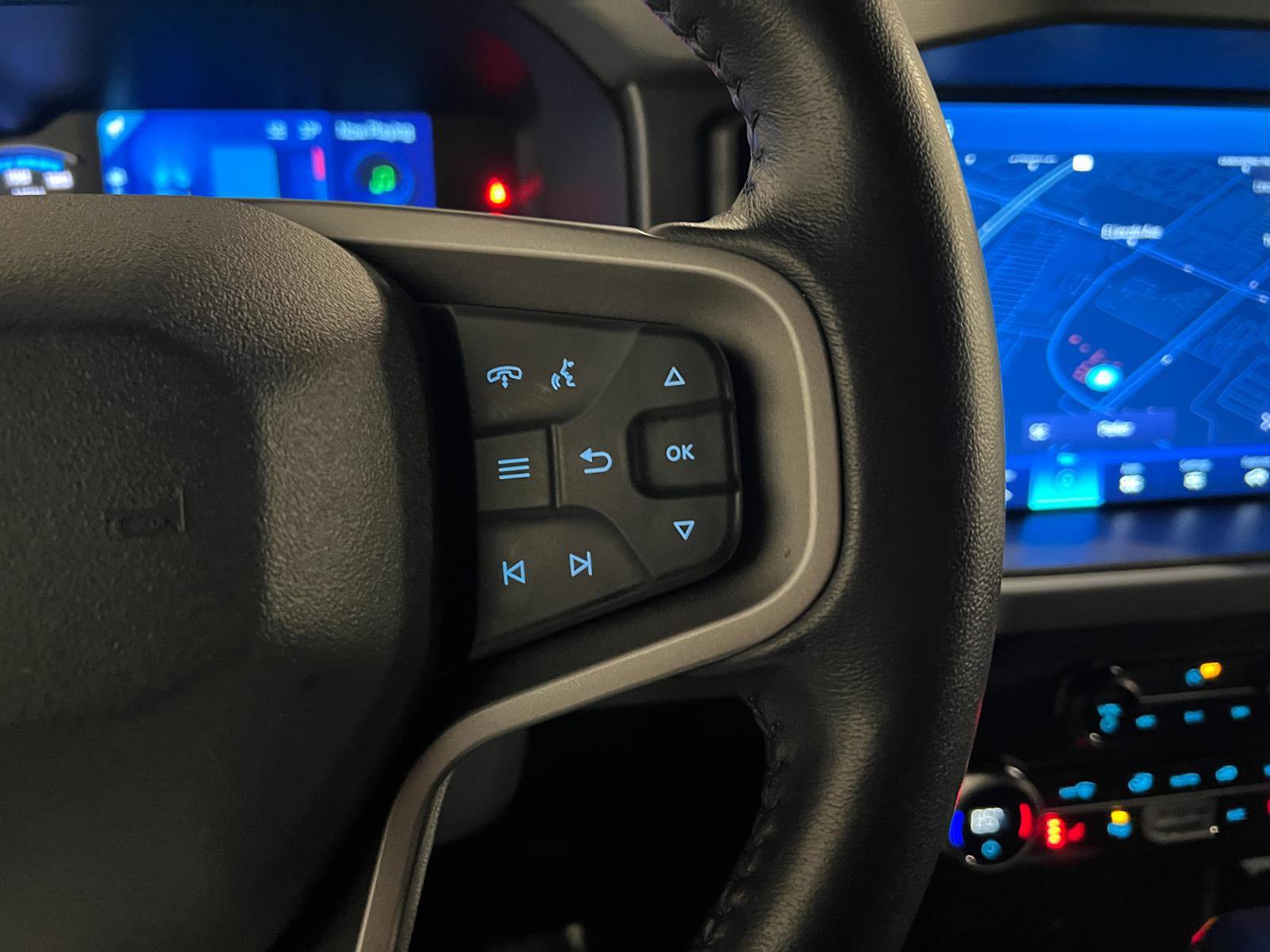 Used 2024 Ford Bronco Big Bend image 14